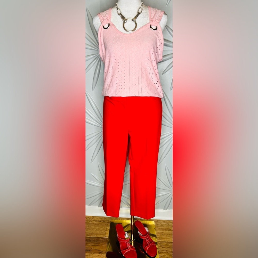 Loft SZ 10P Marissa red cropped trouser w/2 front & 2 rear pockets, waist 35” - Picture 2 of 7